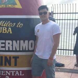 Meet your Posher, Eddie